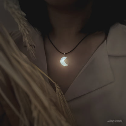 三日月 (Dream White)
