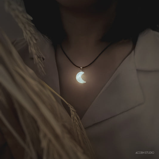 三日月 (Dream White)