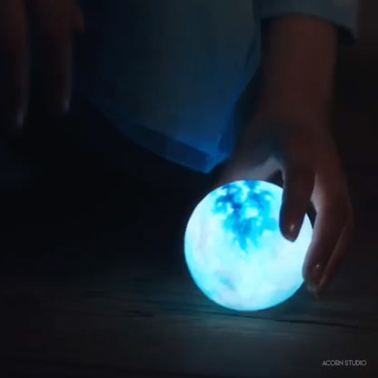 Moon Titan Mini (8cm)