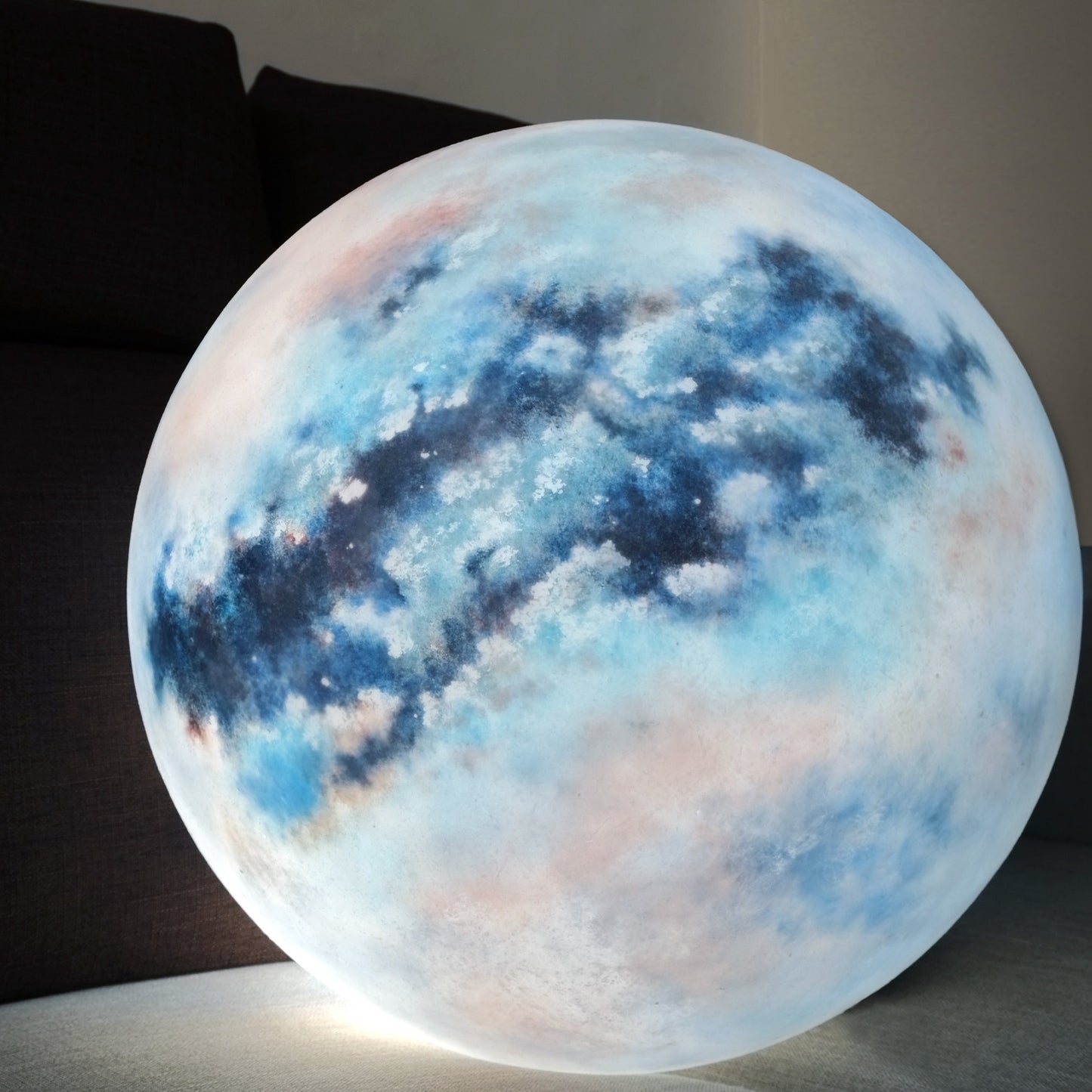 Moon Titan 60cm
